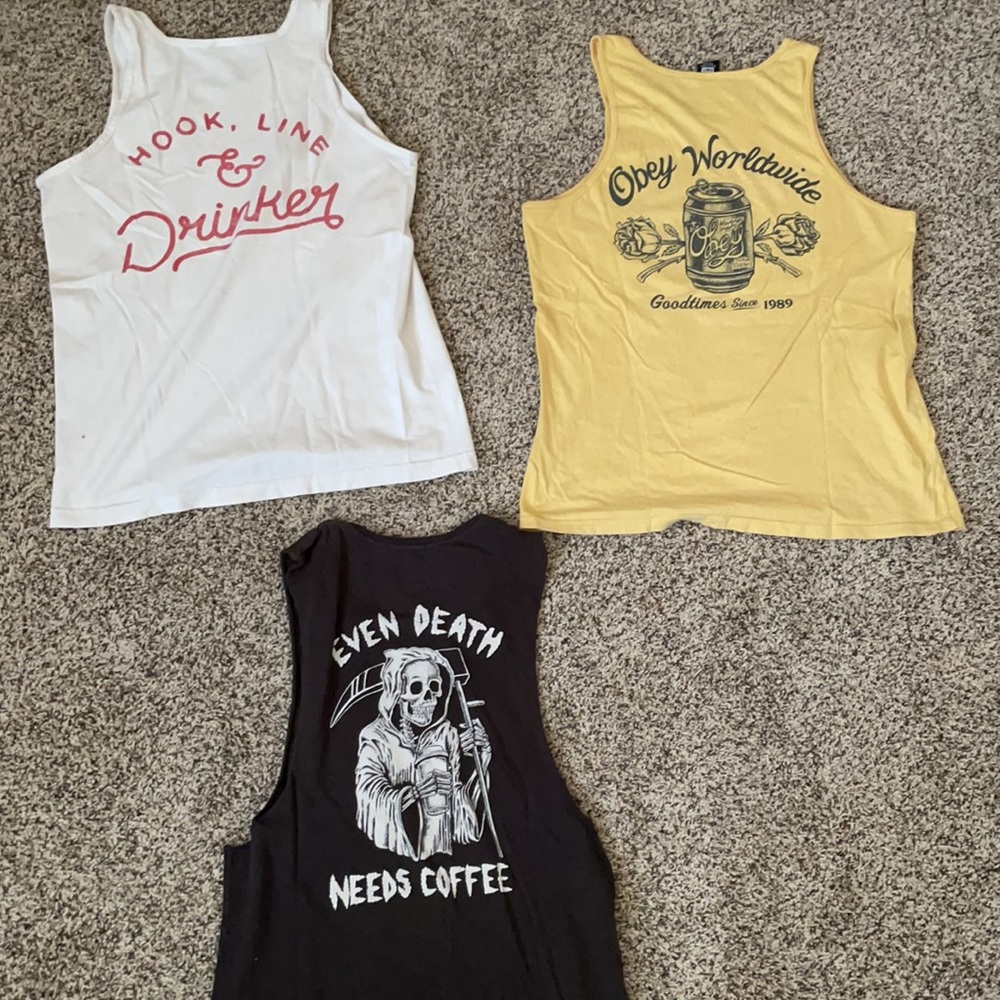 Men’s tank top bundle